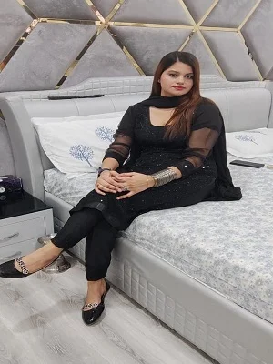 Call Girl in Bangaon